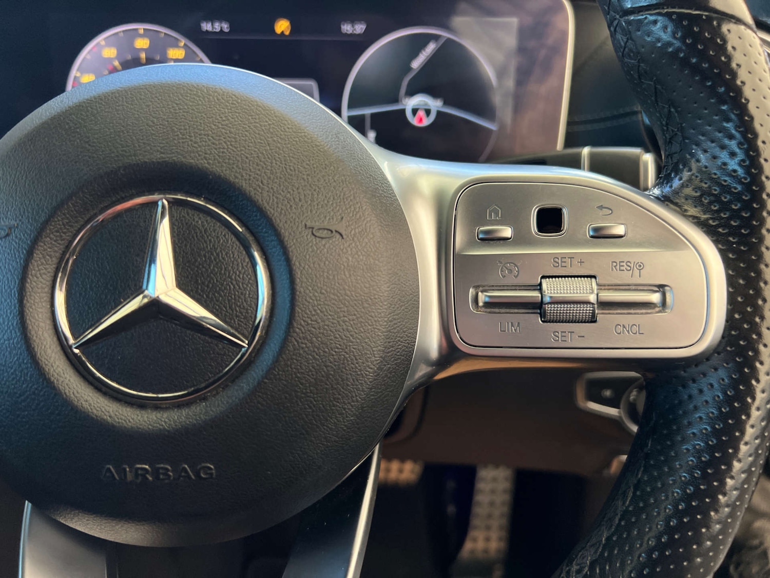 Used Mercedes-Benz E Class 2019 for sale - 77628813: Photo 16