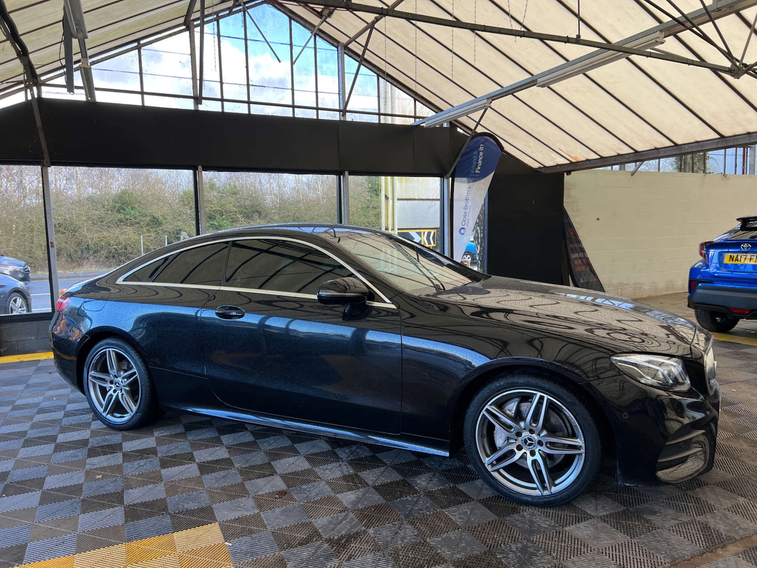 Used Mercedes-Benz E Class 2019 for sale - 77628813: Photo 3