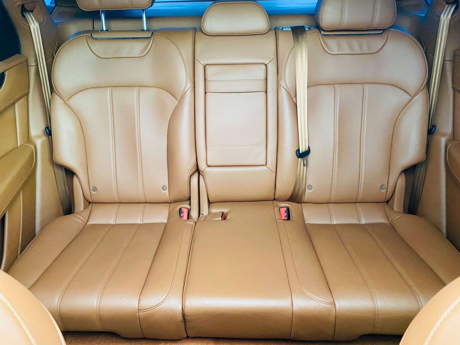 Used Bentley Bentayga 2019 for sale - 76601528: Photo 50