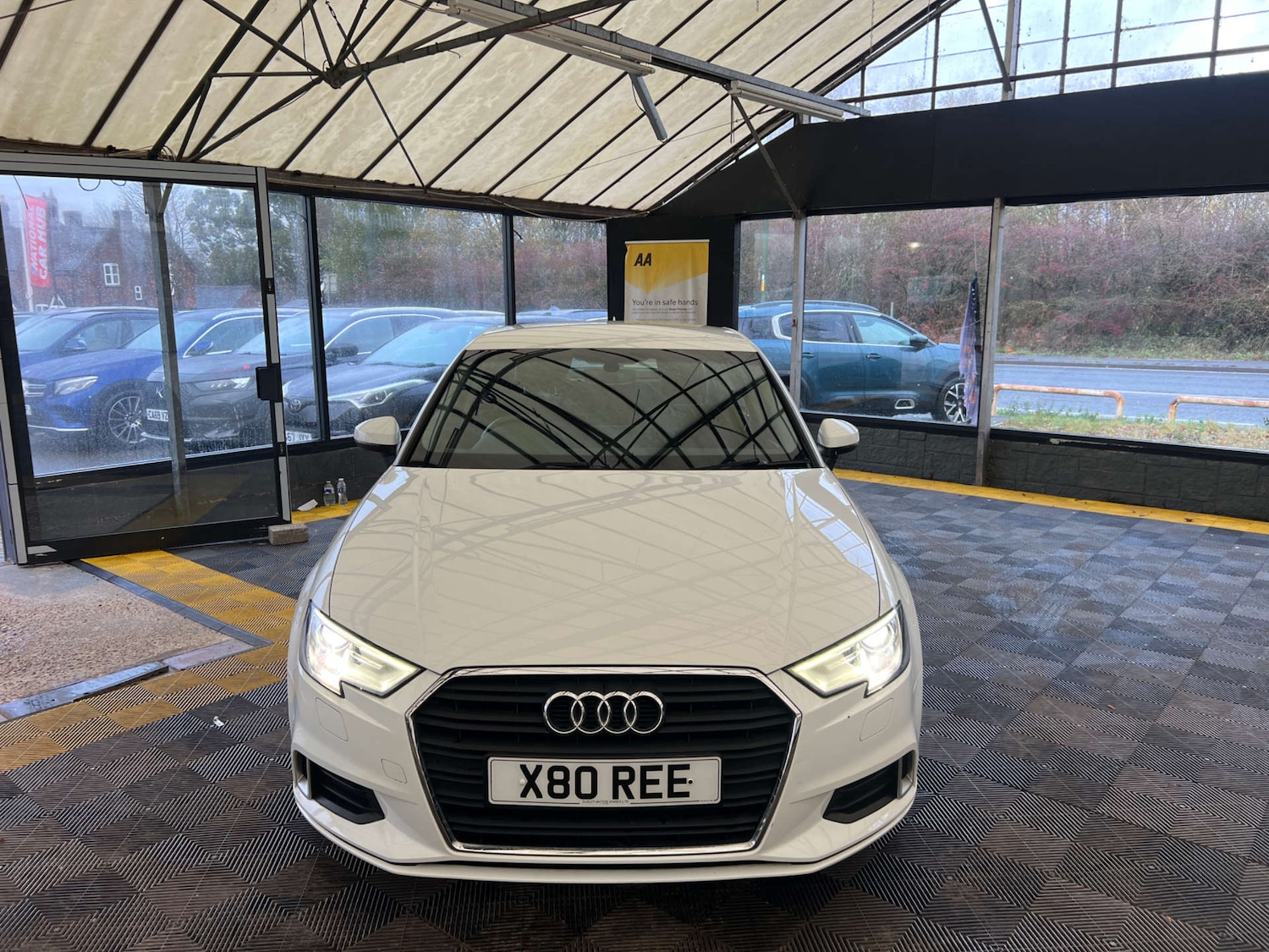 Used Audi A3 2018 for sale - 76669810: Photo 2