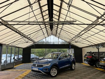 Used Volkswagen T-Roc 2022 for sale - 79785271: Photo