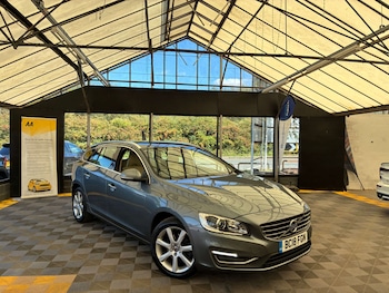 2018 - 2.0 V60 SE Luxury Nav T4 Auto 5dr