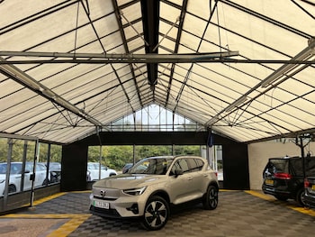Used Volvo XC40 2023 for sale - 79556821: Photo