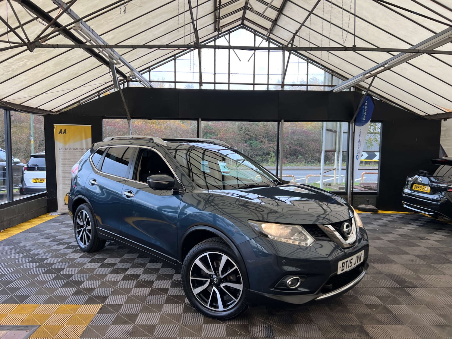 Used Nissan X-Trail 2015 for sale - 76483200: Photo 1