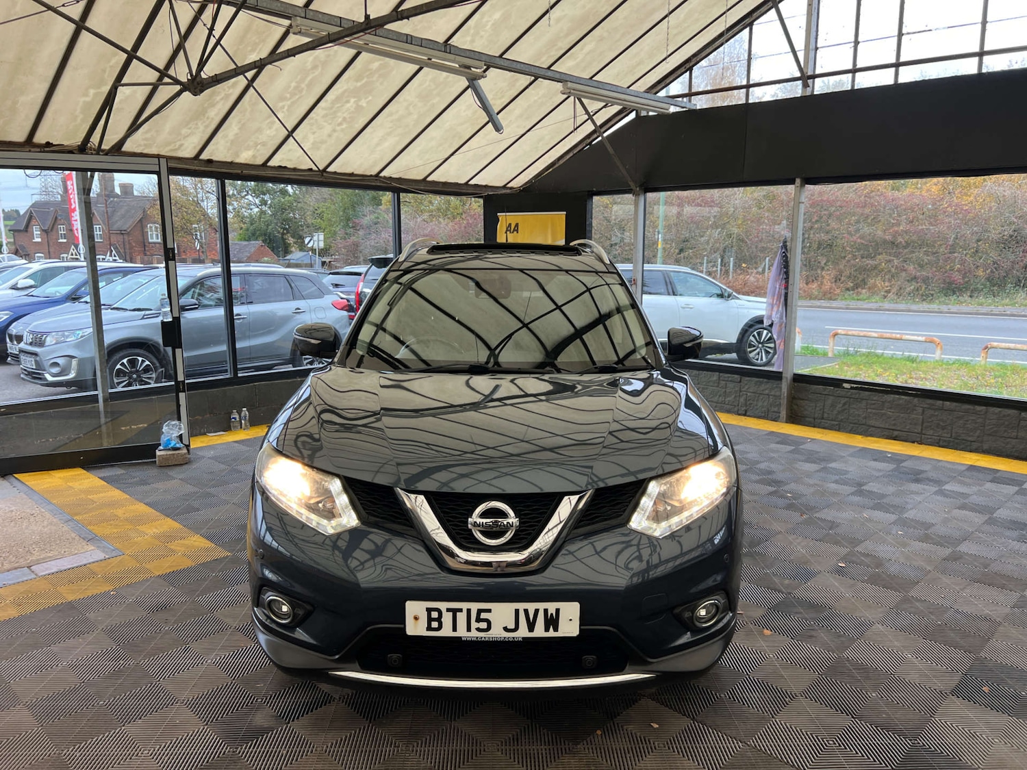Used Nissan X-Trail 2015 for sale - 76483200: Photo 2