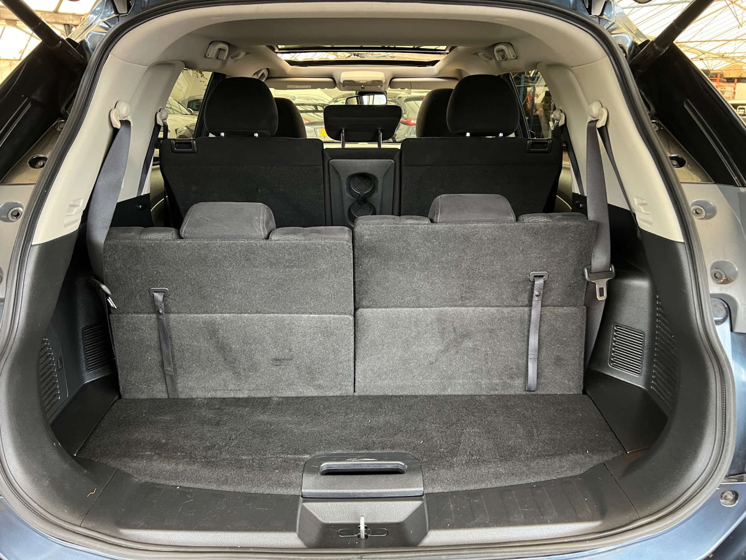 Used Nissan X-Trail 2015 for sale - 76483200: Photo 35