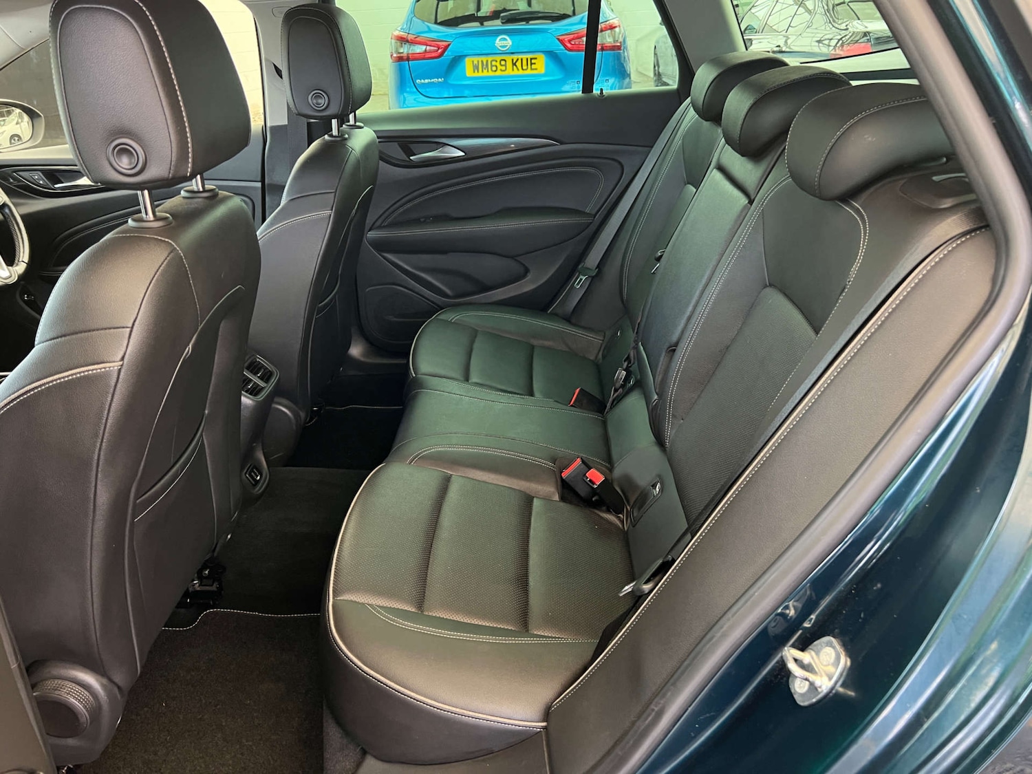 Used Vauxhall Insignia 2017 for sale - 78125381: Photo 28