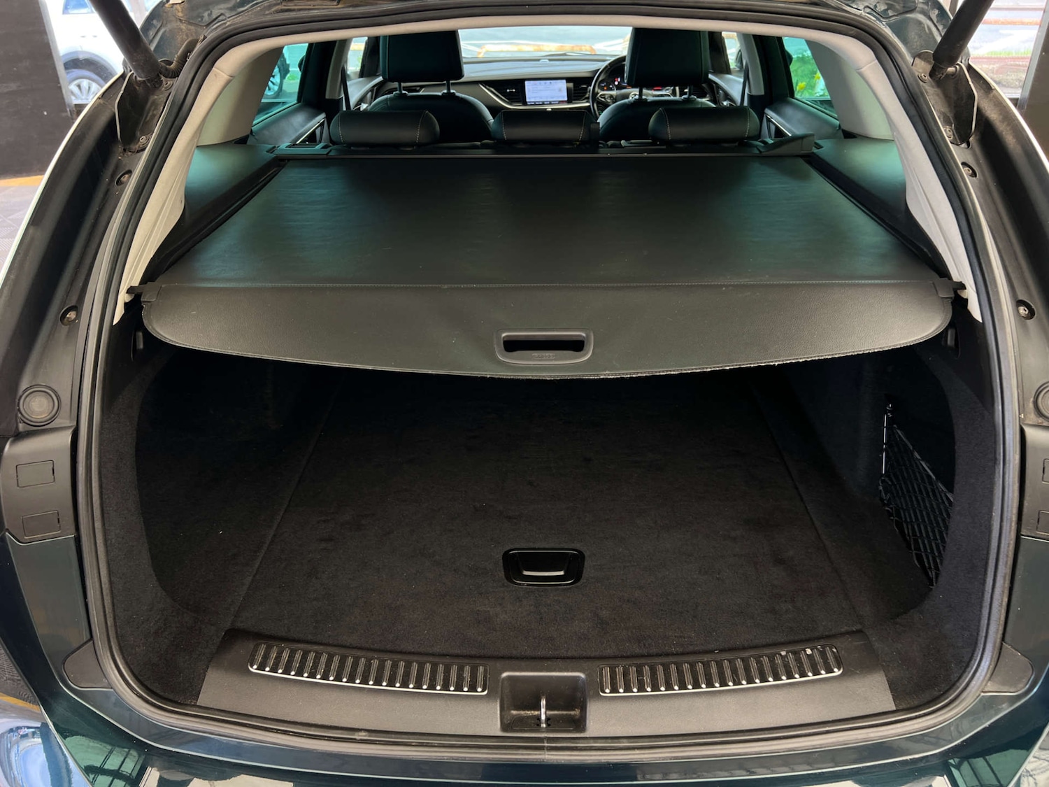 Used Vauxhall Insignia 2017 for sale - 78125381: Photo 30