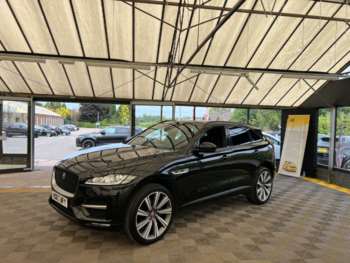 Used Jaguar F-Pace 2017 for sale - 75028172: Photo