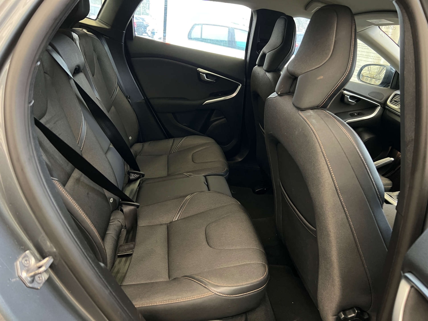 Used Volvo V40 2017 for sale - 77702613: Photo 24