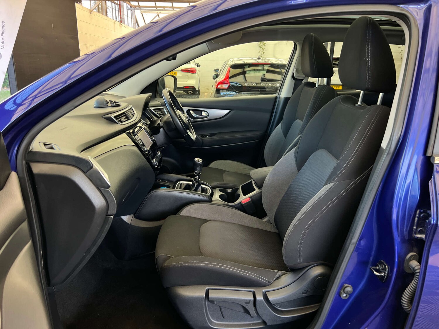 Used Nissan Qashqai 2018 for sale - 77979867: Photo 24