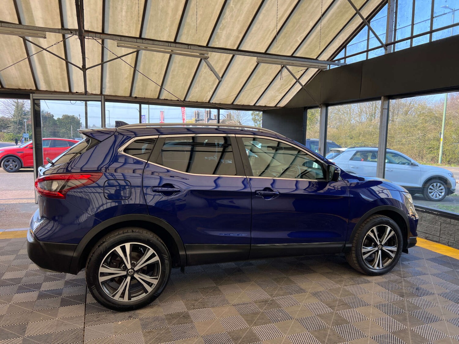 Used Nissan Qashqai 2018 for sale - 77979867: Photo 9