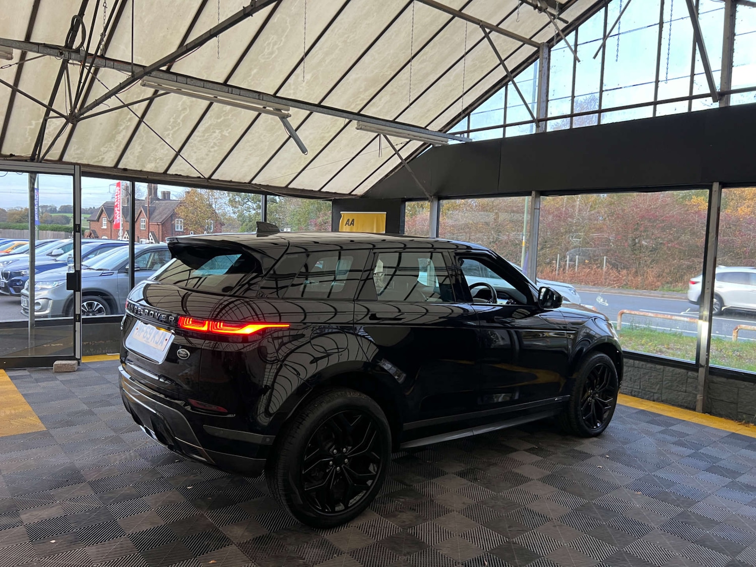 Used Land Rover Range Rover Evoque 2019 for sale - 76483213: Photo 7
