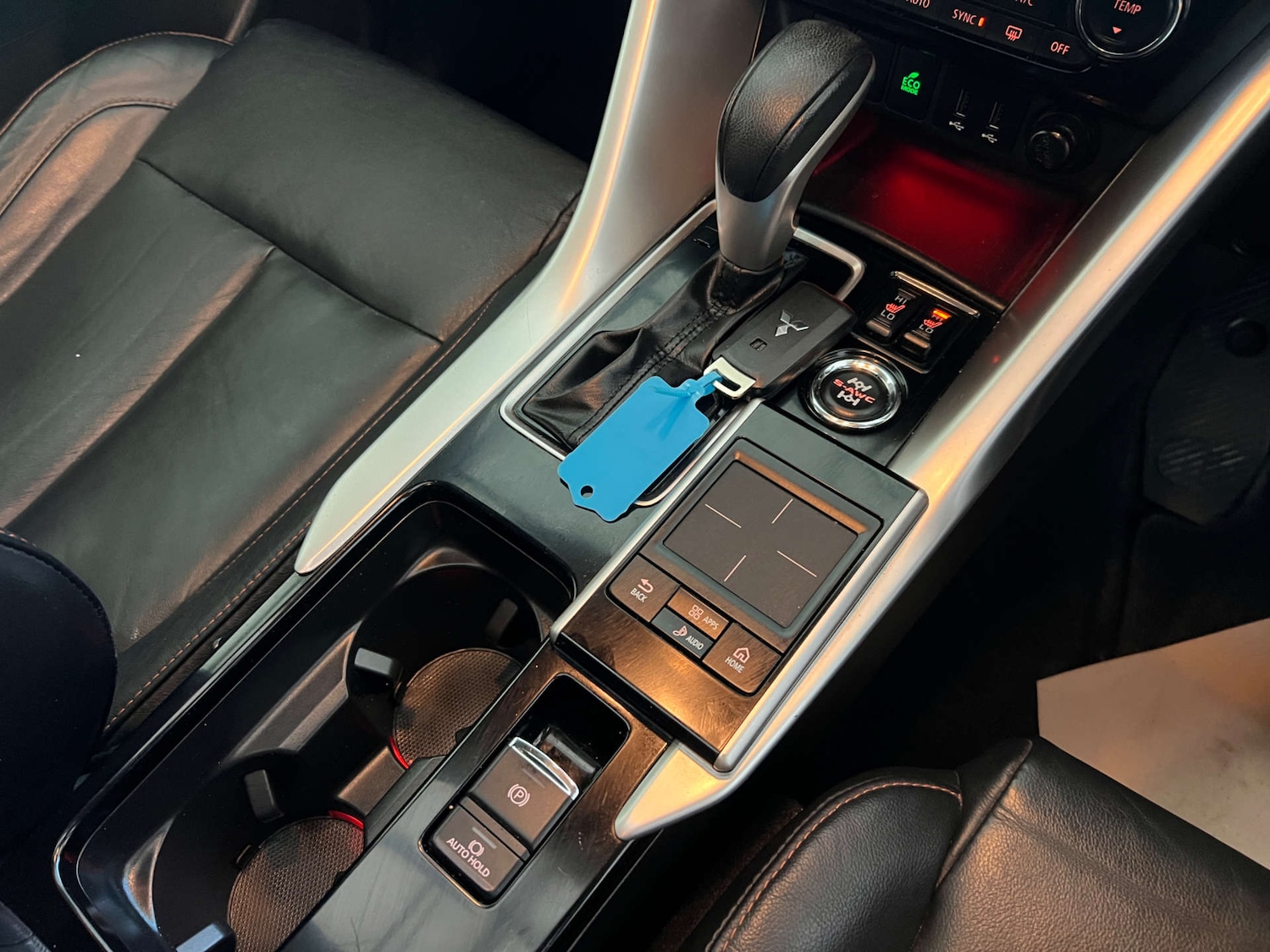 Used Mitsubishi Eclipse Cross 2018 for sale - 76643741: Photo 18