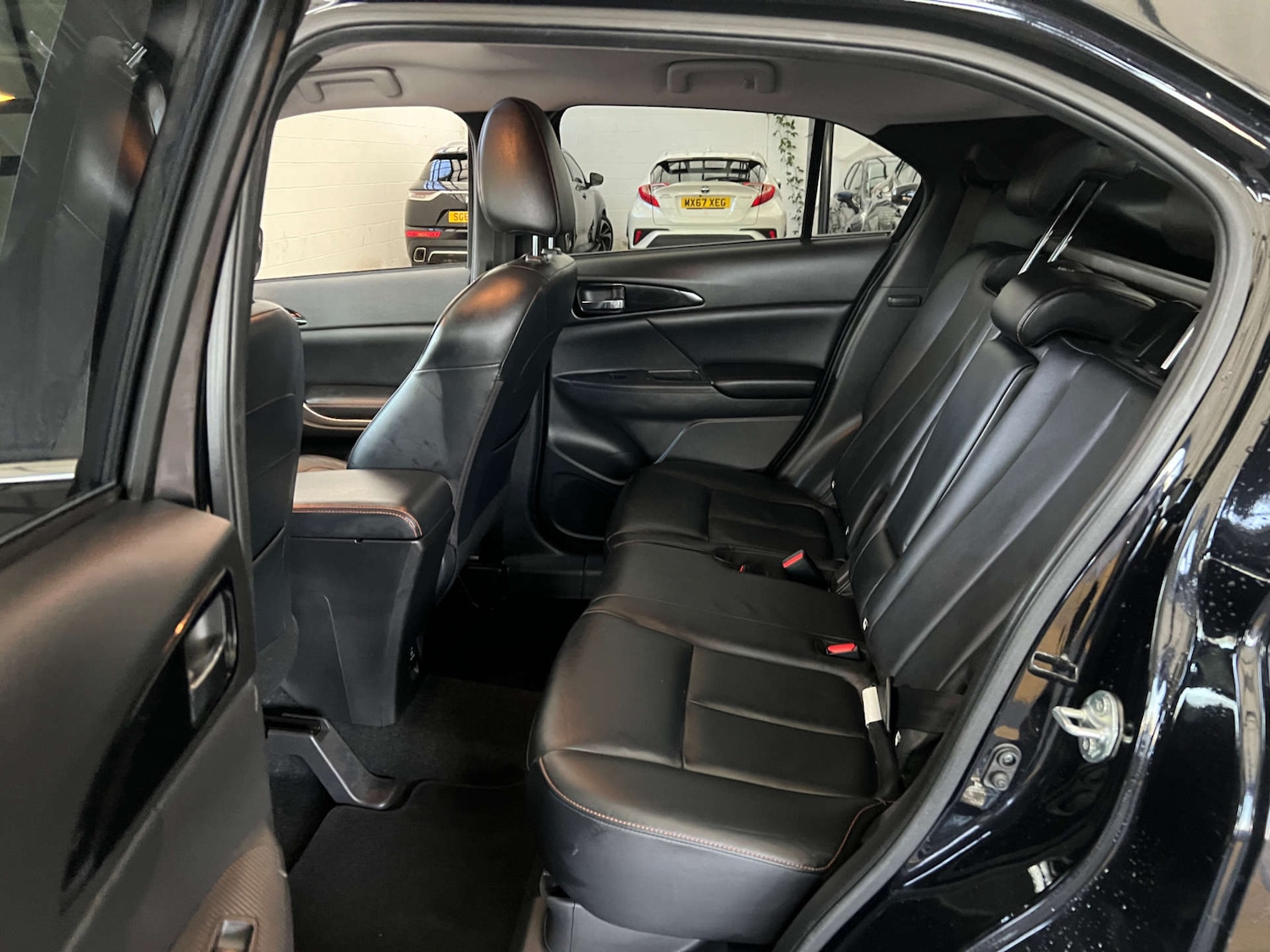 Used Mitsubishi Eclipse Cross 2018 for sale - 76643741: Photo 32