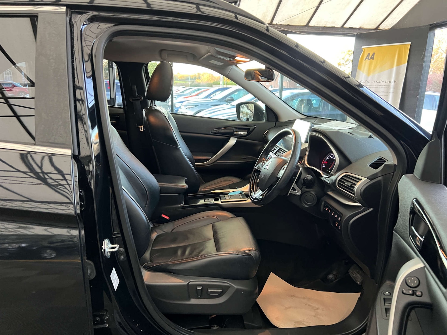 Used Mitsubishi Eclipse Cross 2018 for sale - 76643741: Photo 8