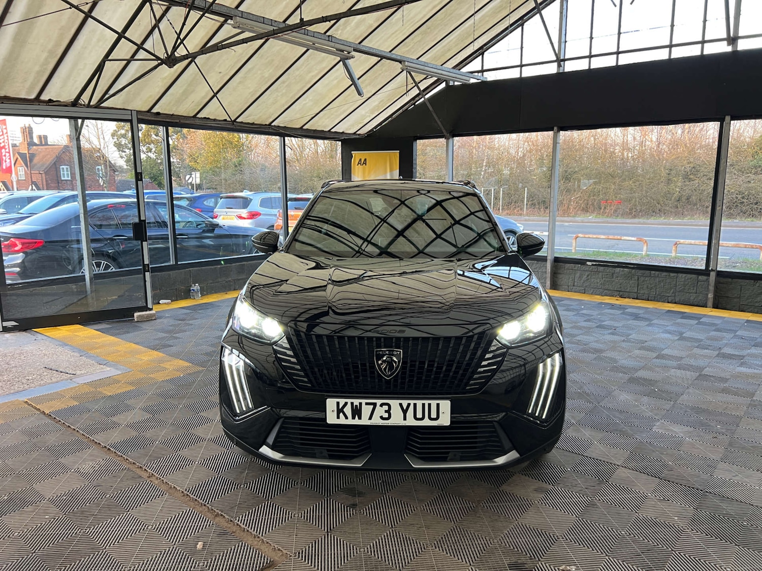 Used Peugeot 2008 2023 for sale - 77656595: Photo 4