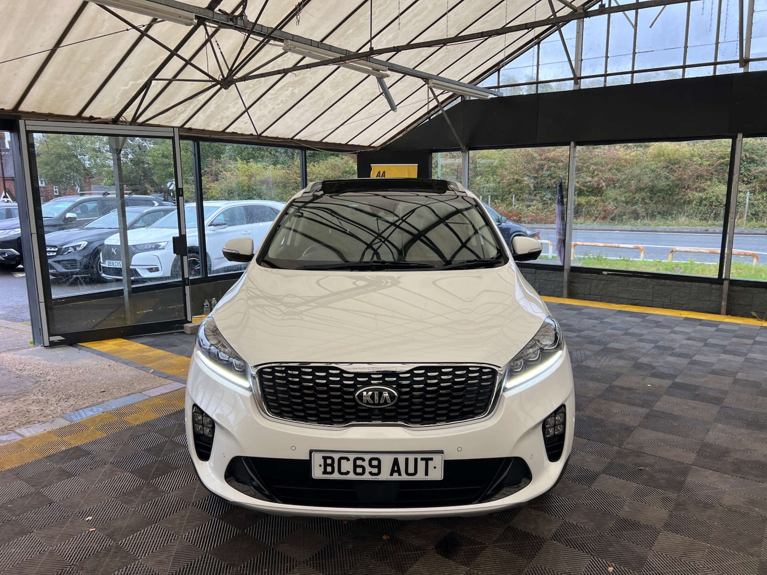 Used Kia Sorento 2020 for sale - 76172794: Photo 2