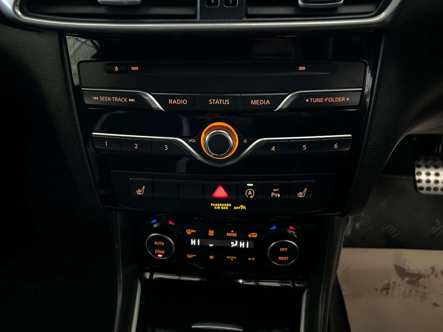 Used Infiniti Q30 2017 for sale - 77702644: Photo 23