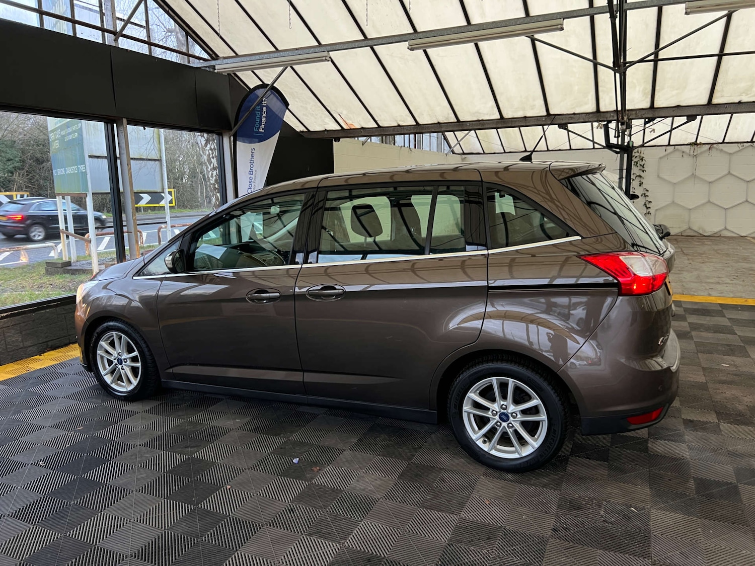 Used Ford Grand C-Max 2016 for sale - 77394887: Photo 7