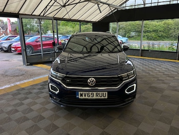 Used Volkswagen T-Roc 2019 for sale - 78647162: Photo