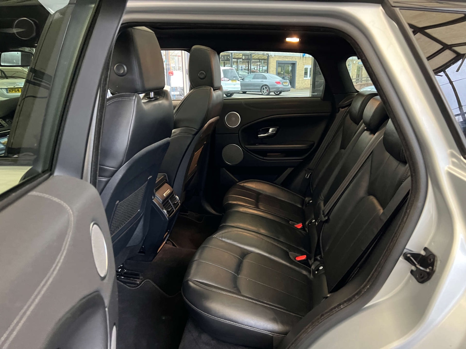 Used Land Rover Range Rover Evoque 2018 for sale - 76477423: Photo 29