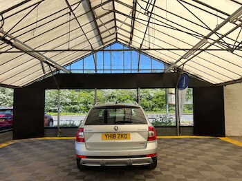 Used Skoda Octavia 2018 for sale - 78452180: Photo