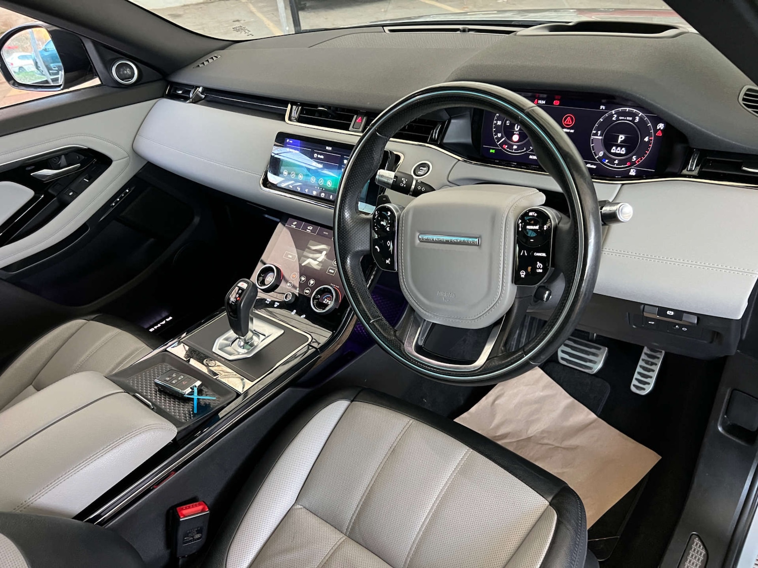 Used Land Rover Range Rover Evoque 2019 for sale - 76604237: Photo 13