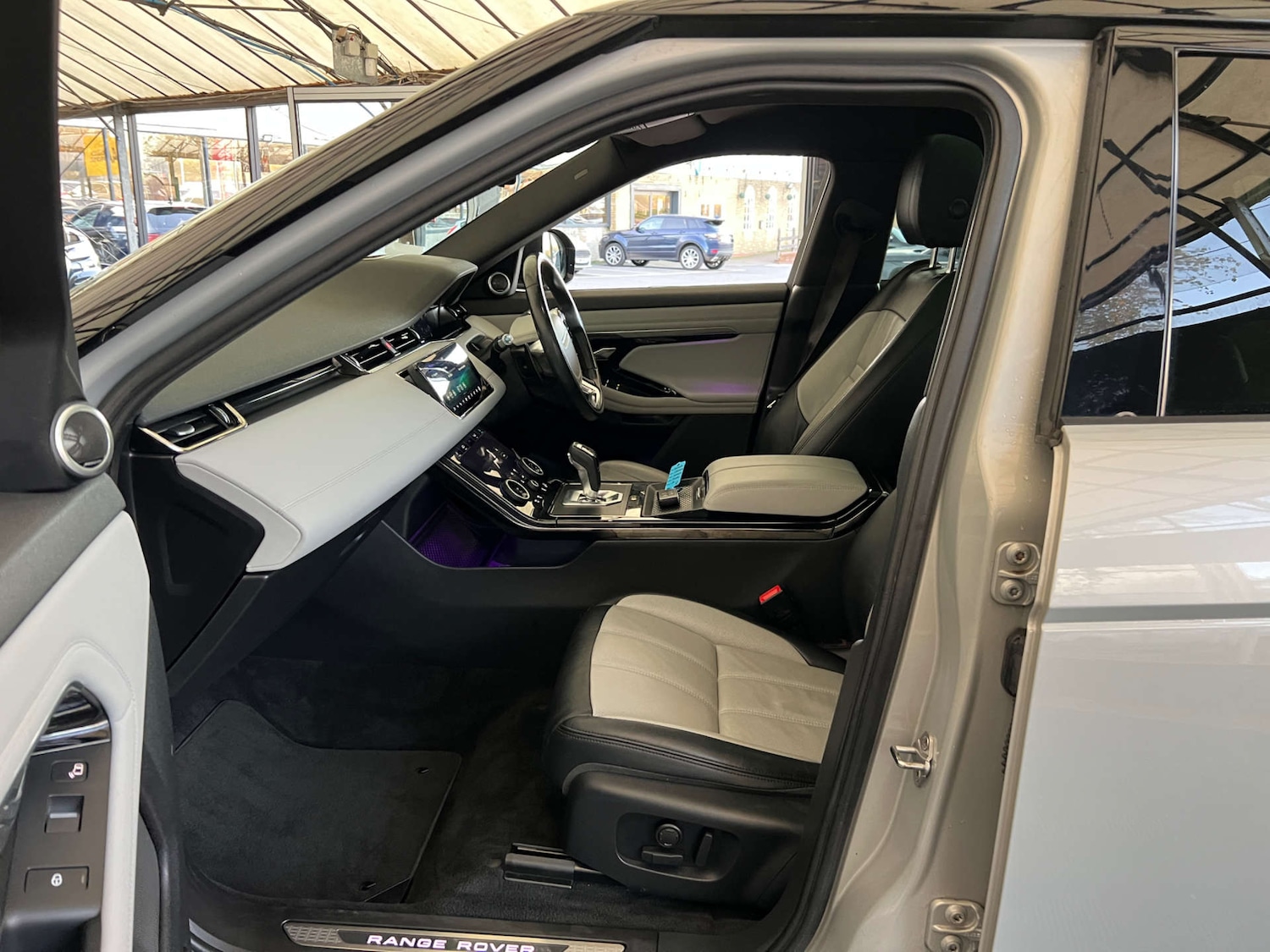 Used Land Rover Range Rover Evoque 2019 for sale - 76604237: Photo 26