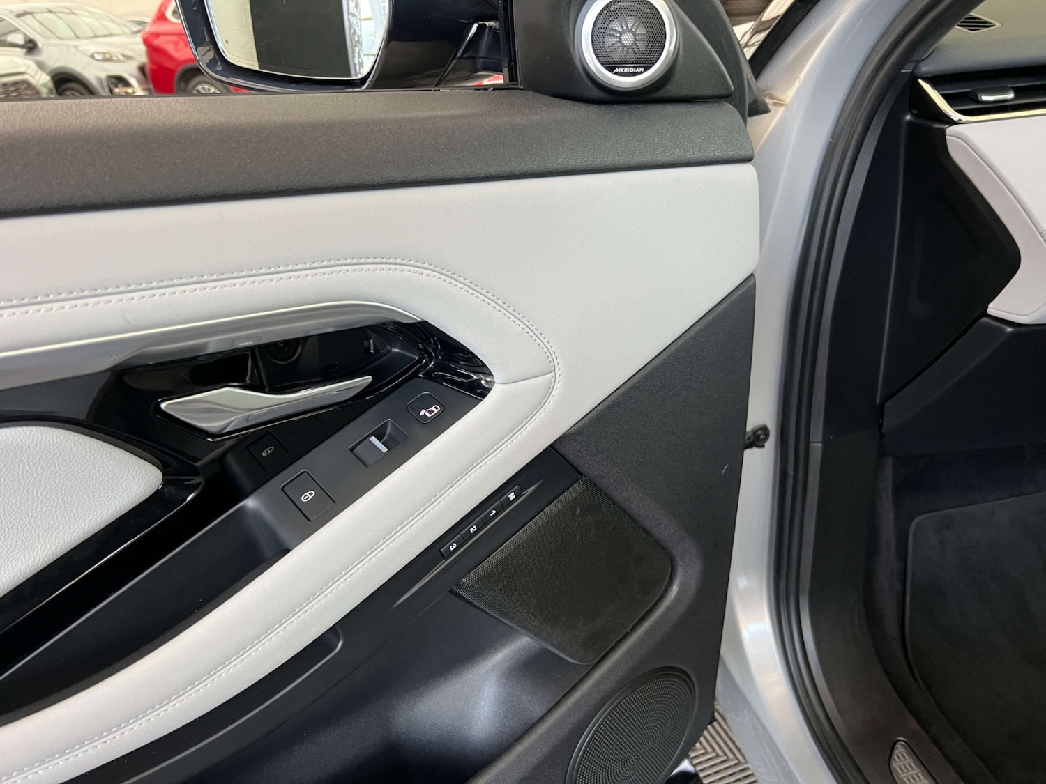 Used Land Rover Range Rover Evoque 2019 for sale - 76604237: Photo 31