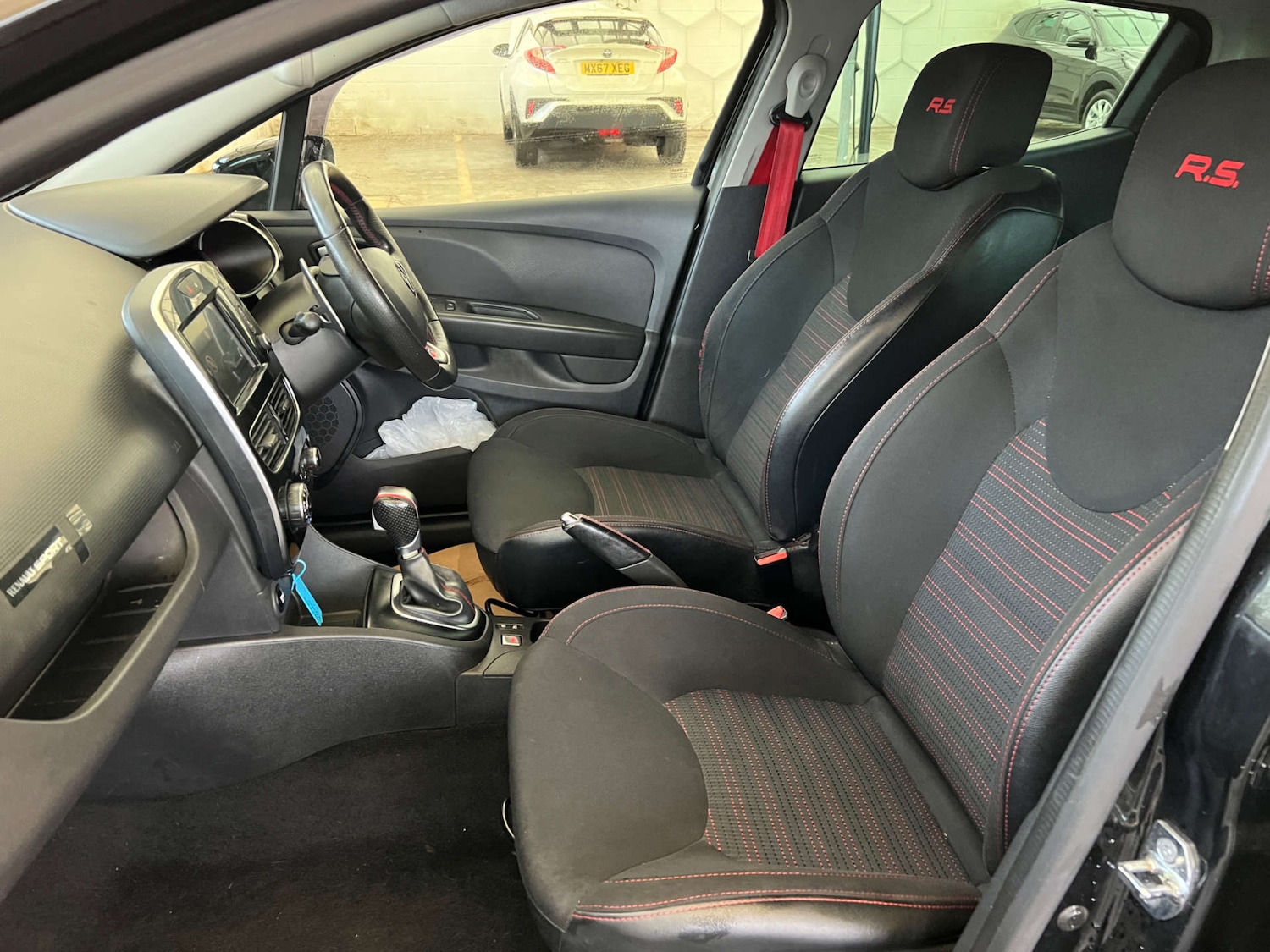 Used Renault Clio 2017 for sale - 77393355: Photo 23