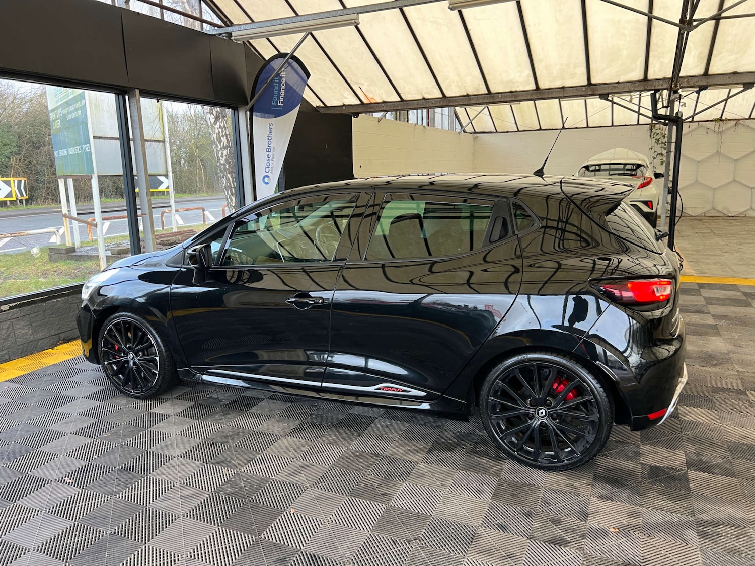 Used Renault Clio 2017 for sale - 77393355: Photo 7