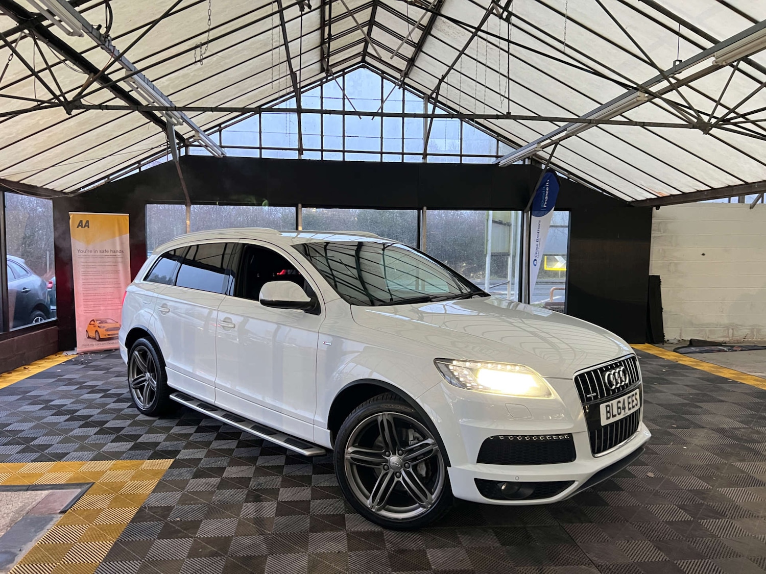 Used Audi Q7 2014 for sale - 77147772: Photo 1