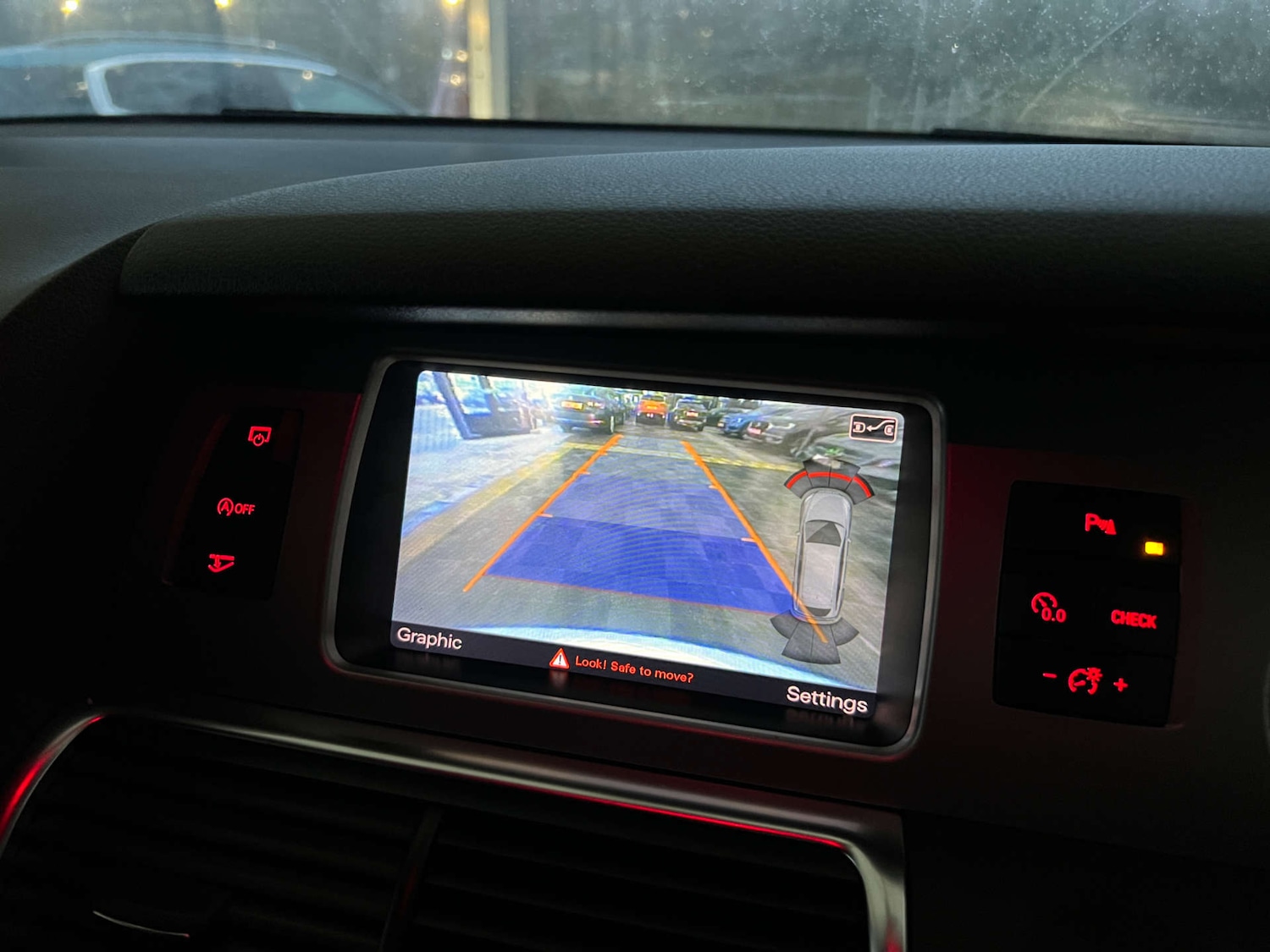 Used Audi Q7 2014 for sale - 77147772: Photo 18