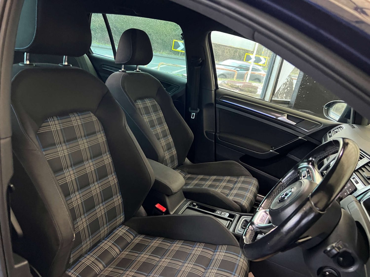 Used Volkswagen Golf 2018 for sale - 77125205: Photo 10