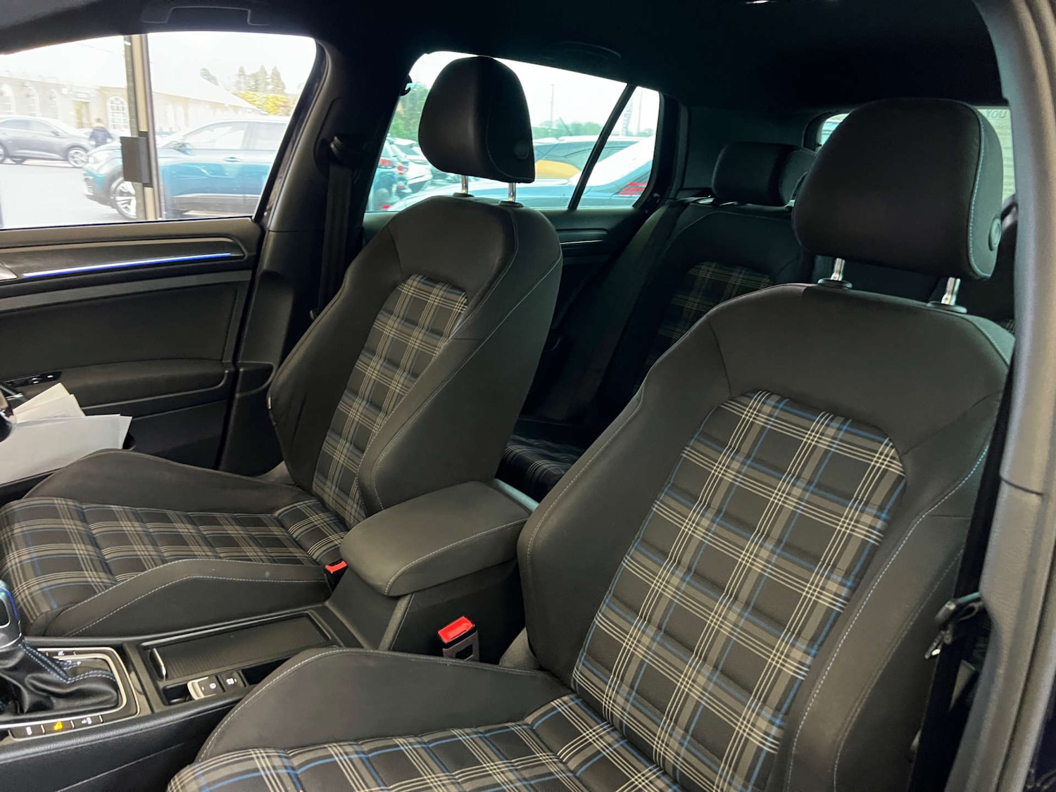 Used Volkswagen Golf 2018 for sale - 77125205: Photo 24