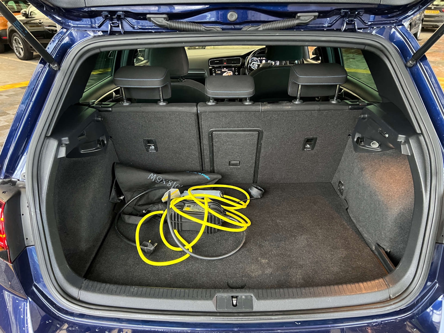 Used Volkswagen Golf 2018 for sale - 77125205: Photo 29