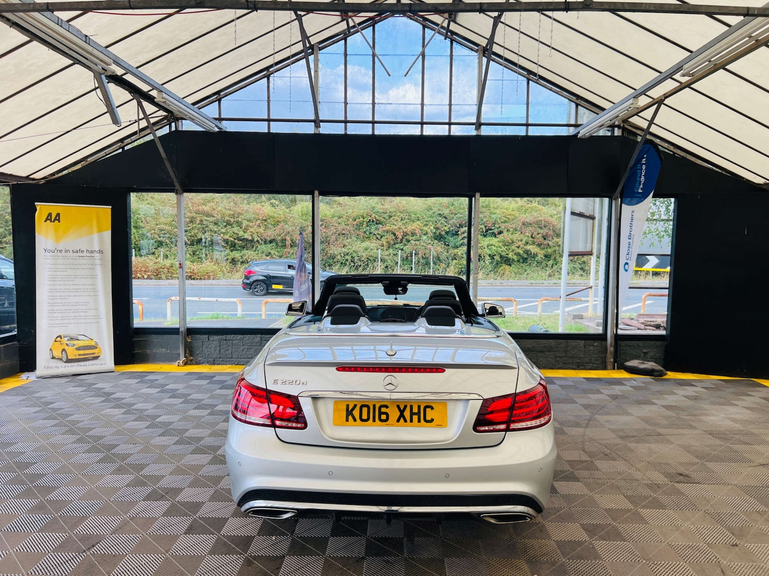 Used Mercedes-Benz E Class 2016 for sale - 76919176: Photo 13