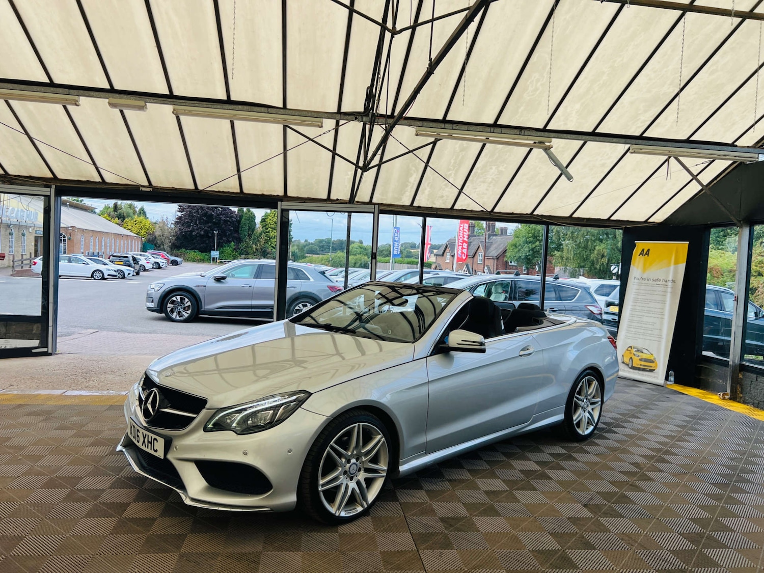 Used Mercedes-Benz E Class 2016 for sale - 76919176: Photo 7