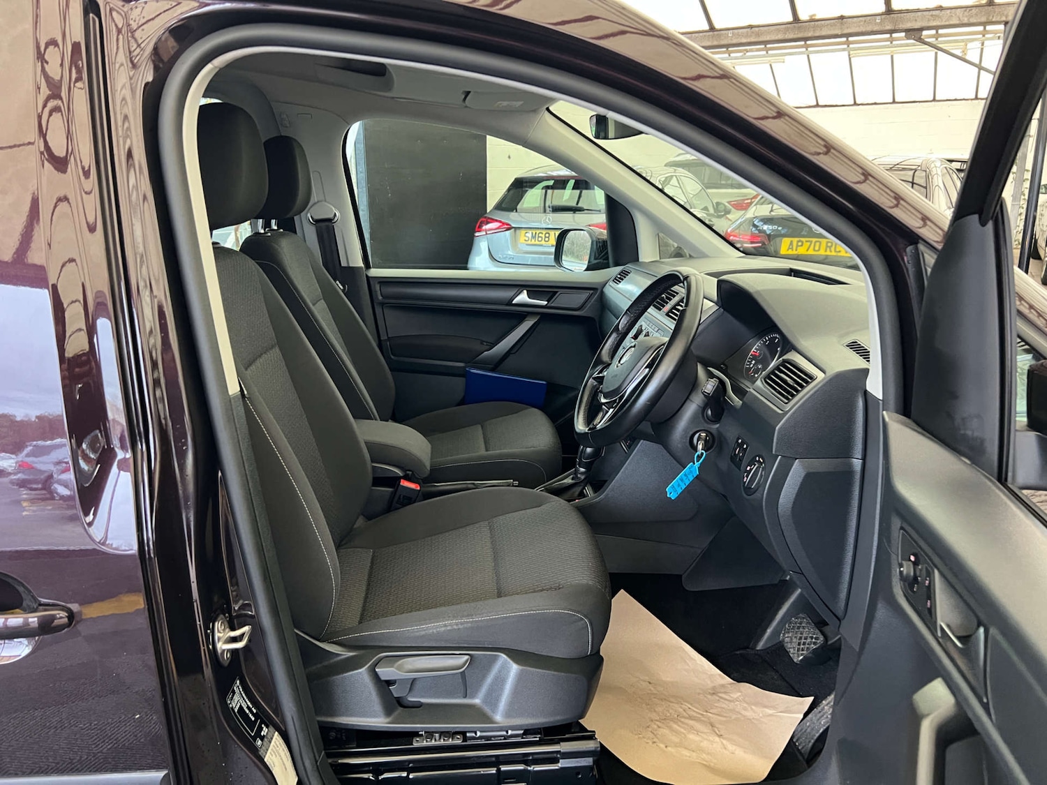 Used Volkswagen Caddy Life 2017 for sale - 76735791: Photo 10