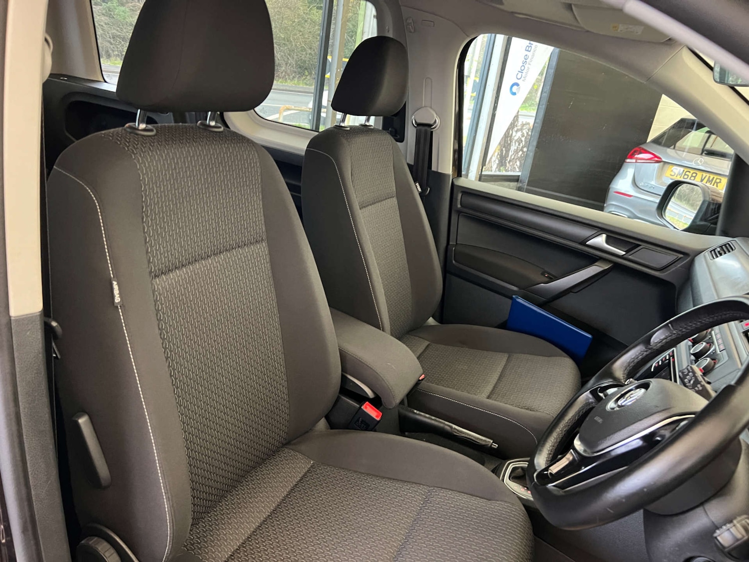 Used Volkswagen Caddy Life 2017 for sale - 76735791: Photo 11