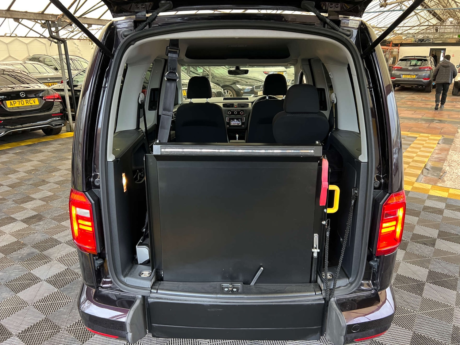 Used Volkswagen Caddy Life 2017 for sale - 76735791: Photo 26