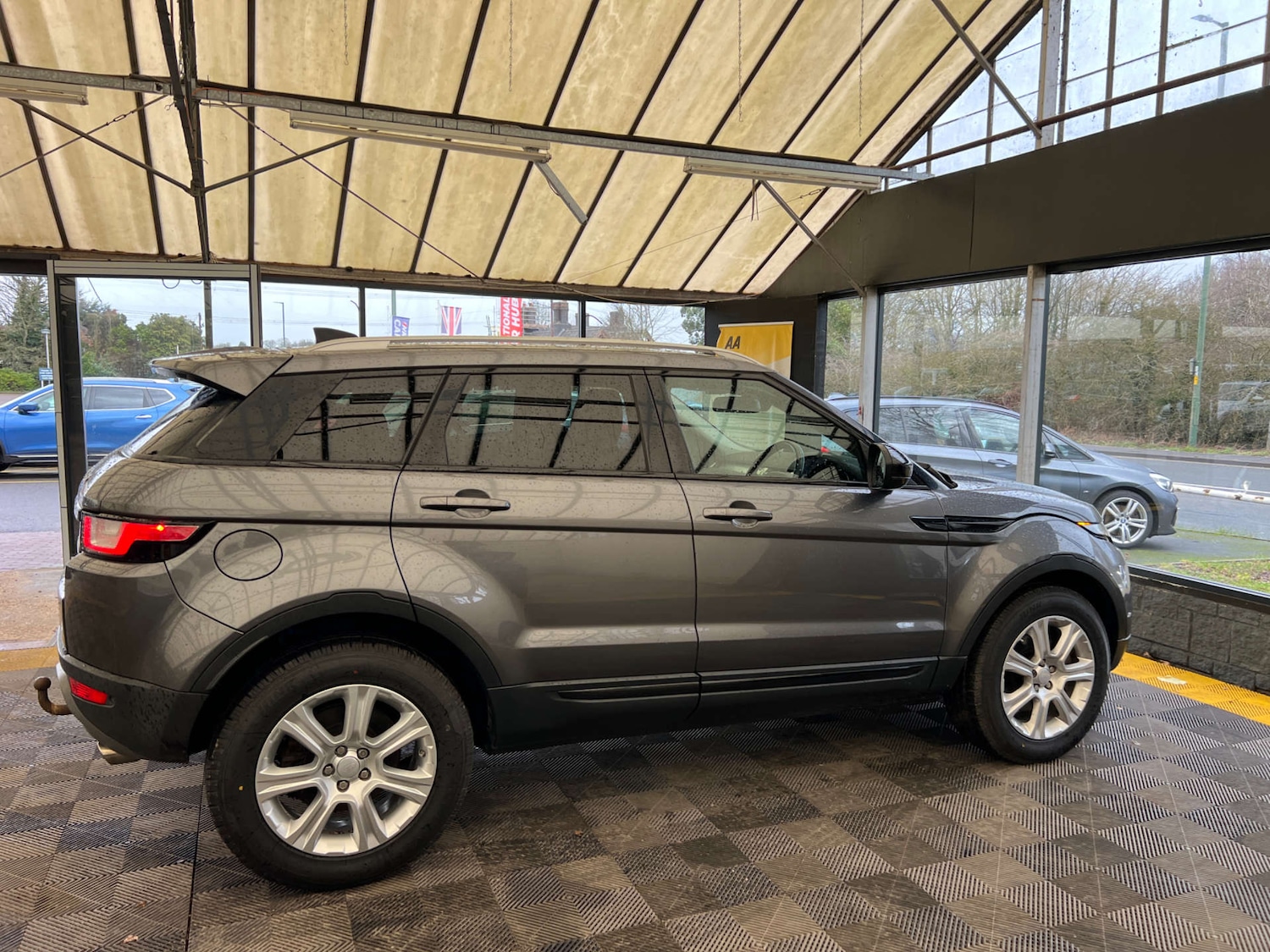 Used Land Rover Range Rover Evoque 2017 for sale - 77628809: Photo 9