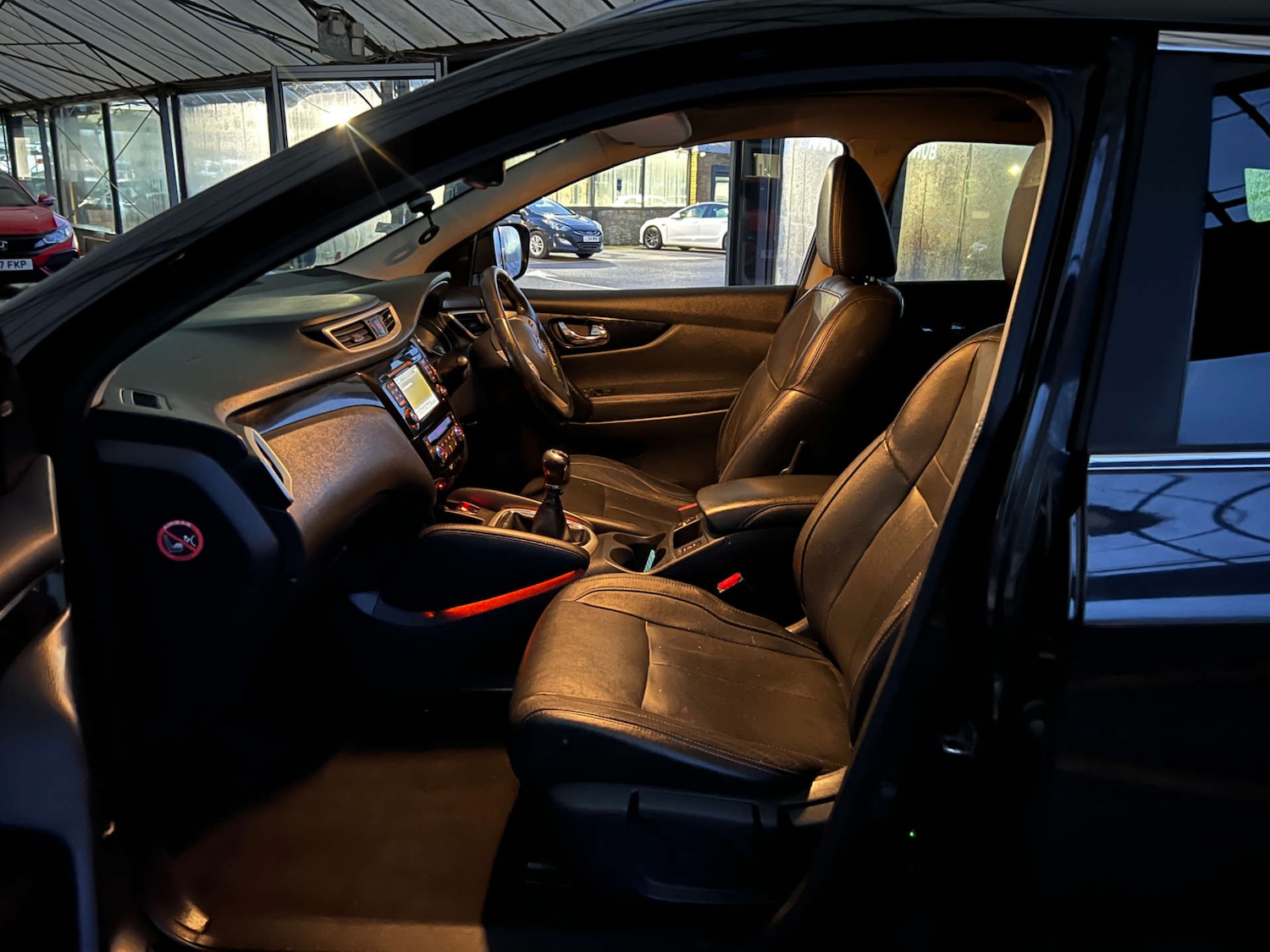 Used Nissan Qashqai 2015 for sale - 77245585: Photo 17