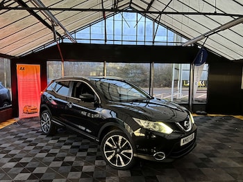 Used Nissan Qashqai 2015 for sale - 77245585: Photo