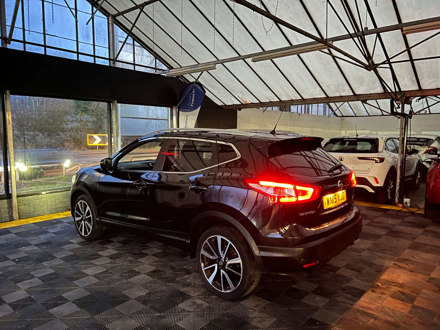 Used Nissan Qashqai 2015 for sale - 77245585: Photo 3