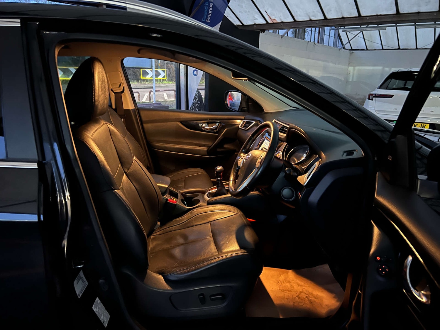 Used Nissan Qashqai 2015 for sale - 77245585: Photo 6