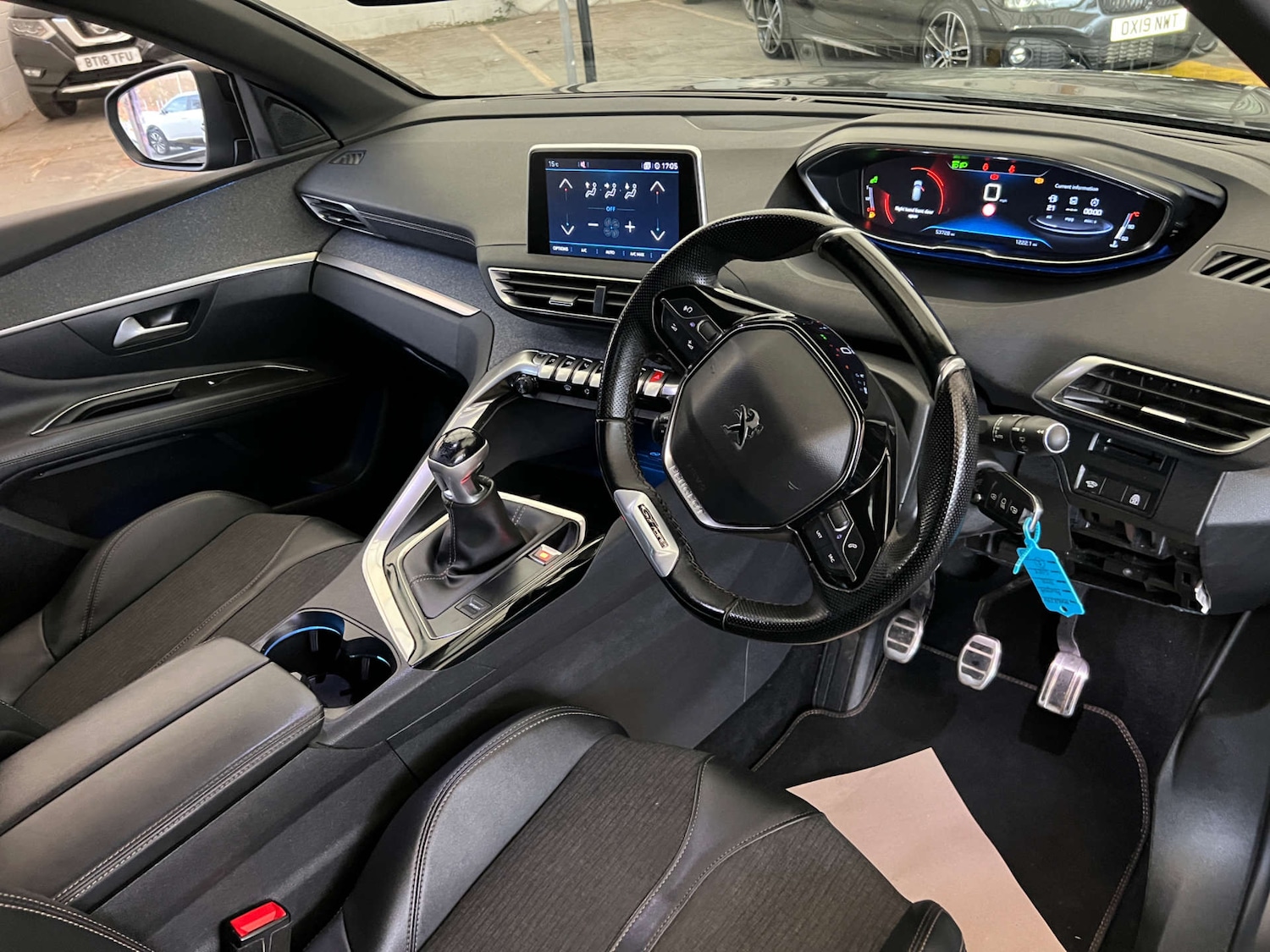 Used Peugeot 3008 2019 for sale - 76483228: Photo 12