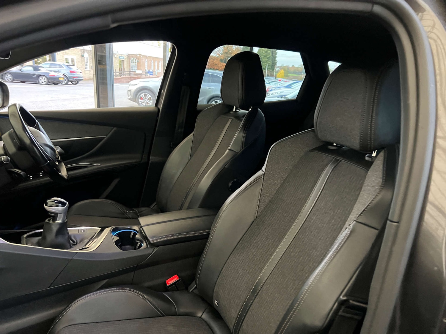 Used Peugeot 3008 2019 for sale - 76483228: Photo 24