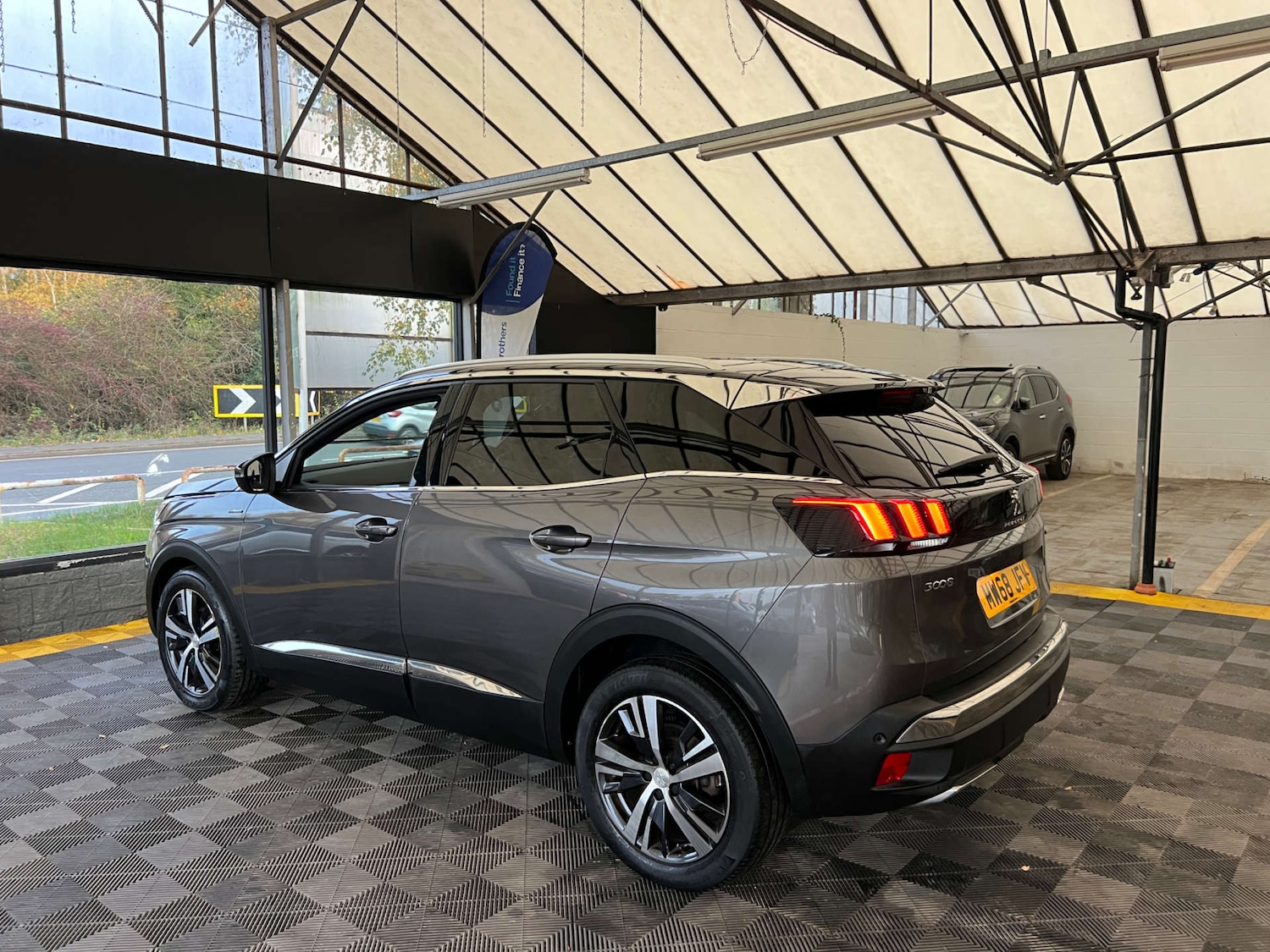 Used Peugeot 3008 2019 for sale - 76483228: Photo 5